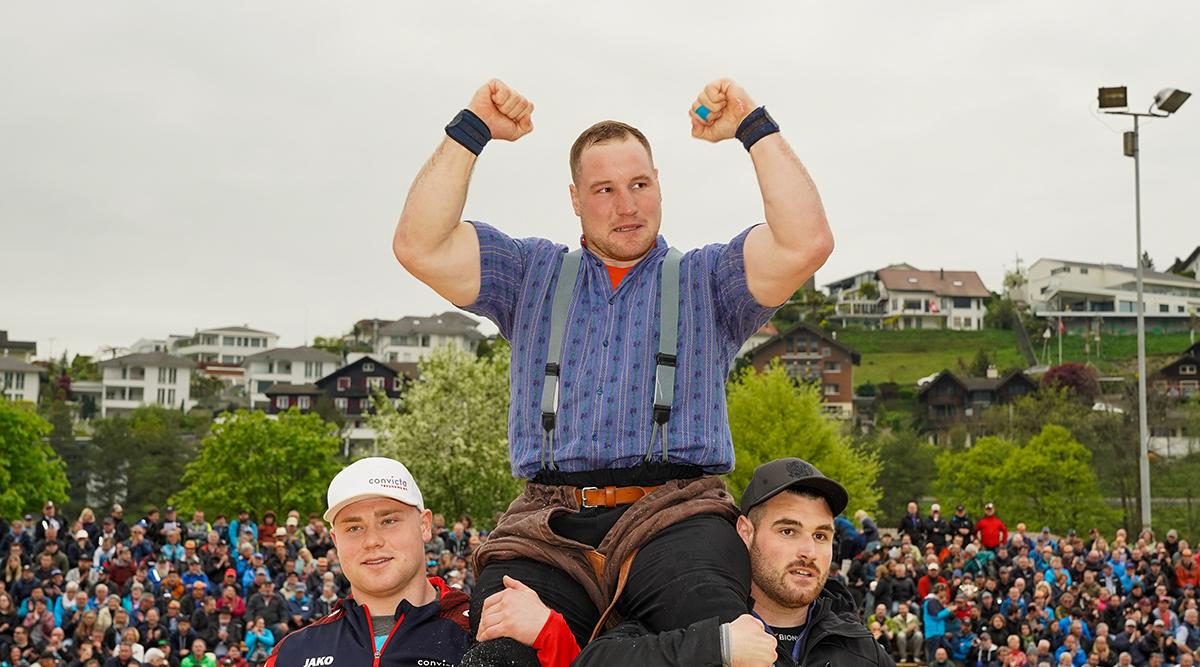 Schwyzer Kantonalschwingfest Sieger Joel Wicki